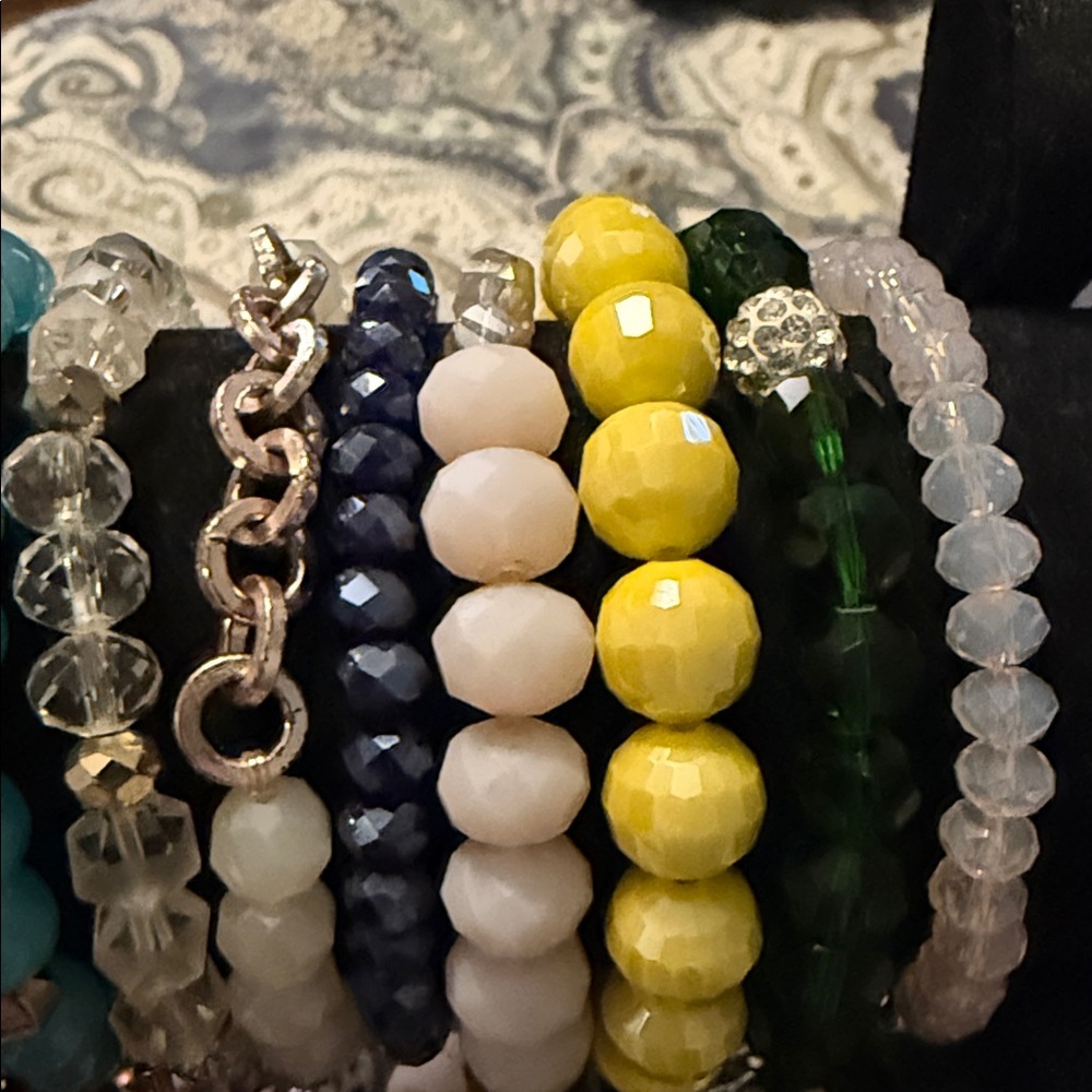 Ermish Bracelets LOT and misc boutique store bracelets (61 total on holder) - Picture 8 of 11